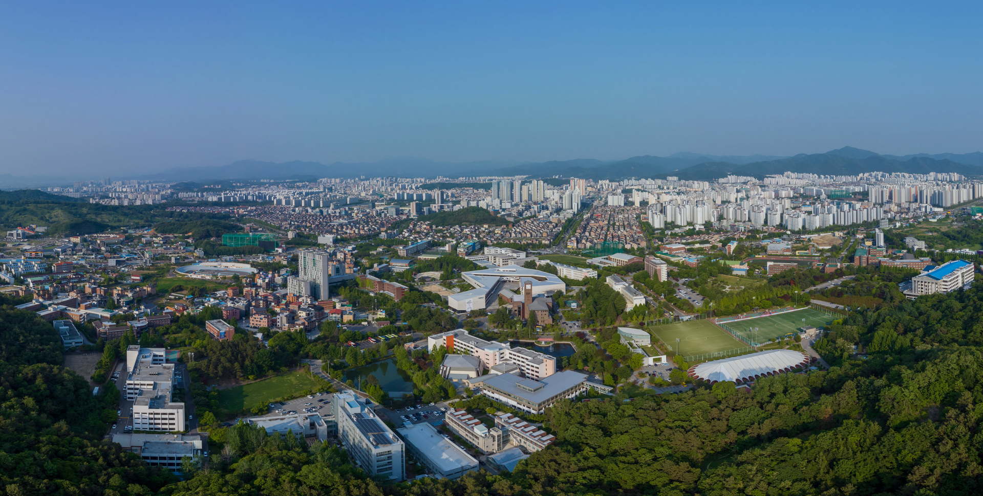 전주를 넘어 세계로 향하는 세상의 중심